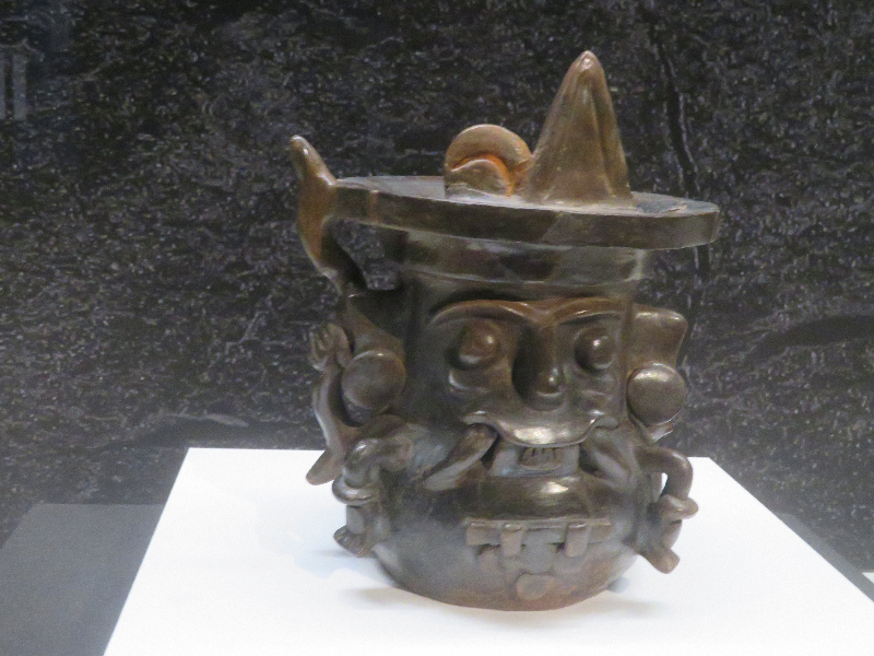 古代メキシコ展「嵐の神の土器」
